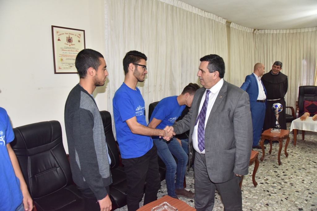 بلدية بيت لحم تكرم فريق نادي عاصمة الميلاد بعد أن أحرز المرتبة الثانية في دوري بريشا الإيطالية 