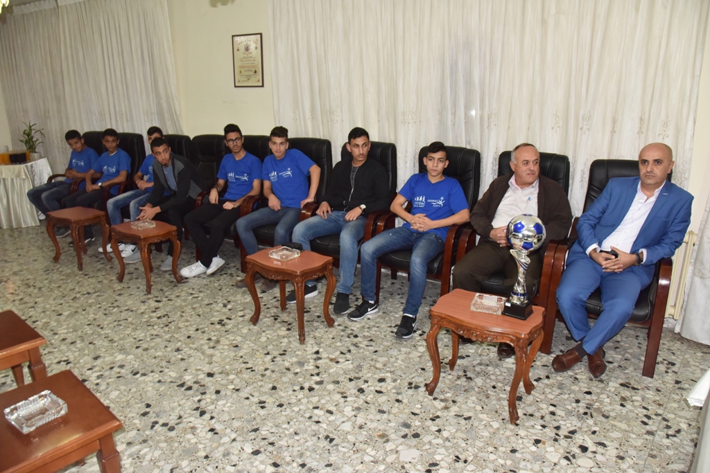 بلدية بيت لحم تكرم فريق نادي عاصمة الميلاد بعد أن أحرز المرتبة الثانية في دوري بريشا الإيطالية 