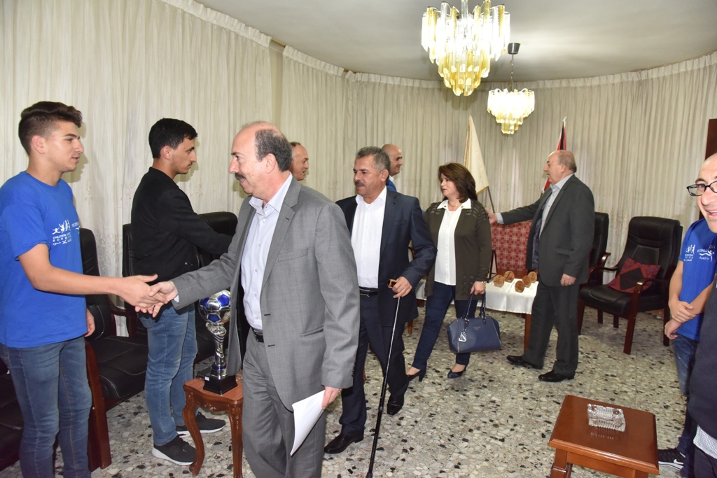 بلدية بيت لحم تكرم فريق نادي عاصمة الميلاد بعد أن أحرز المرتبة الثانية في دوري بريشا الإيطالية 