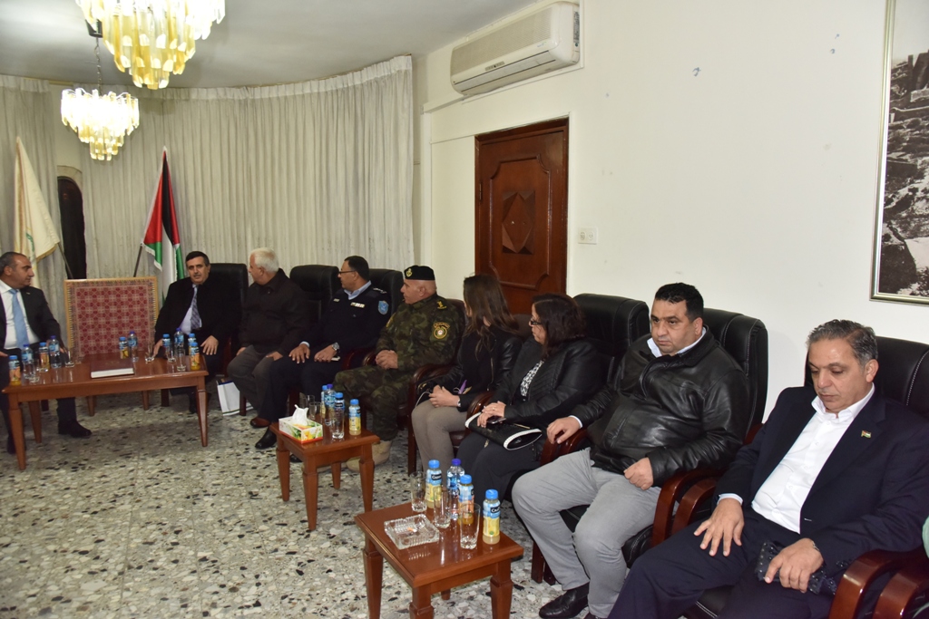 رئيس وأعضاء مجلس بلدية بيت لحم يستقبلون أمين أمانة عمان الكبرى