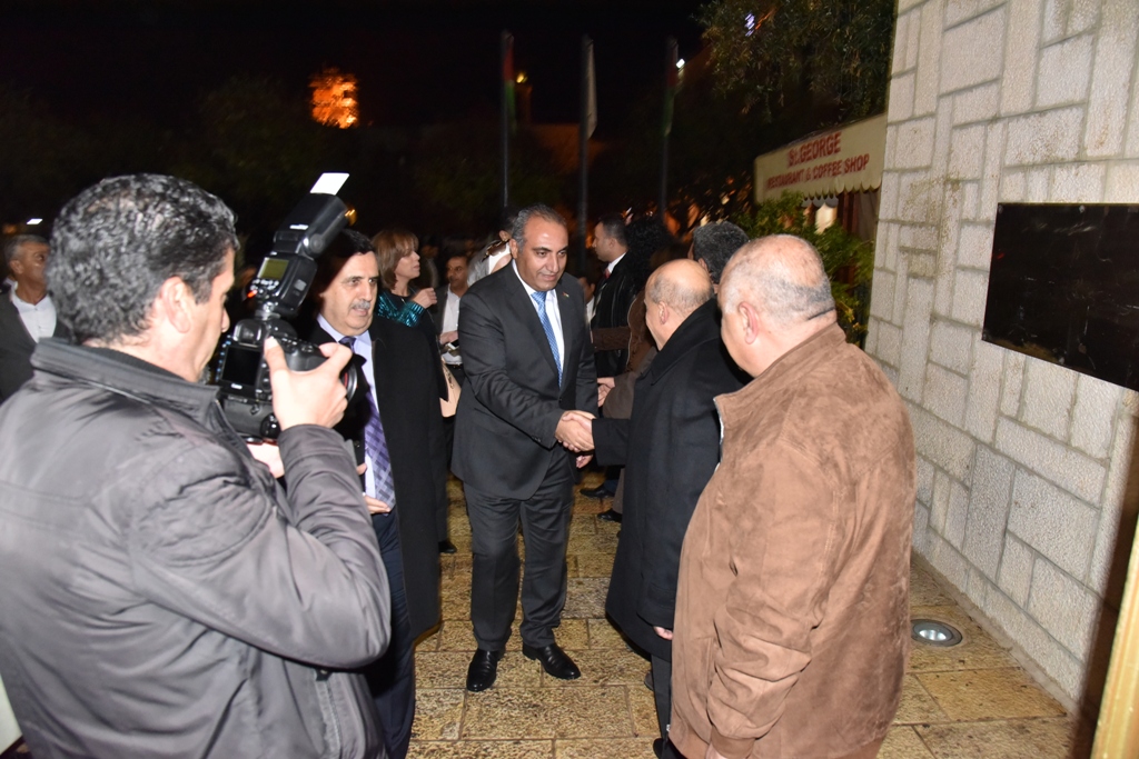 رئيس وأعضاء مجلس بلدية بيت لحم يستقبلون أمين أمانة عمان الكبرى