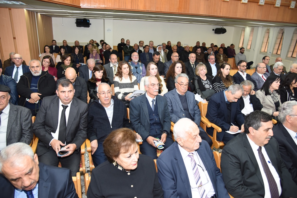 رئيس وأعضاء مجلس بلدية بيت لحم يكرمون رؤساء وأعضاء المجالس البلدية السابقة (1972-2017) والموظفين المتقاعدين وتوقيع اتفاقية توأمة بين بلديتي بيت لحم وكاستلنوفو دي بورتو الإيطالية