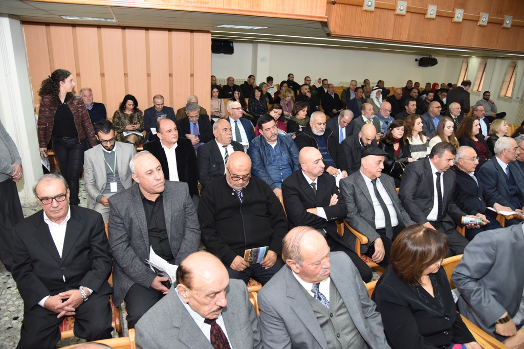 رئيس وأعضاء مجلس بلدية بيت لحم يكرمون رؤساء وأعضاء المجالس البلدية السابقة (1972-2017) والموظفين المتقاعدين وتوقيع اتفاقية توأمة بين بلديتي بيت لحم وكاستلنوفو دي بورتو الإيطالية