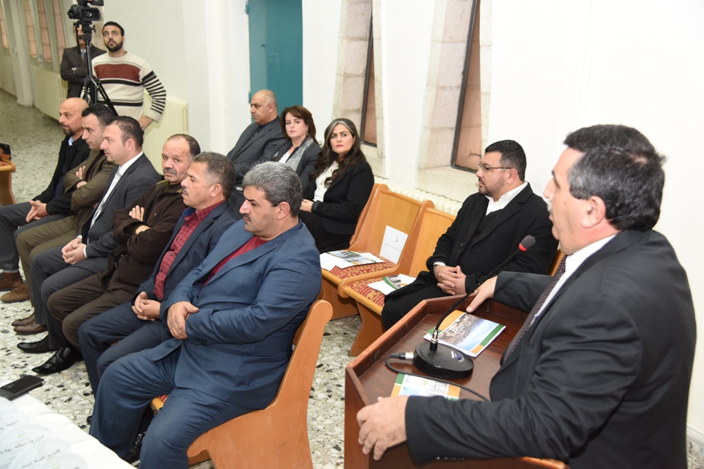 رئيس وأعضاء مجلس بلدية بيت لحم يكرمون رؤساء وأعضاء المجالس البلدية السابقة (1972-2017) والموظفين المتقاعدين وتوقيع اتفاقية توأمة بين بلديتي بيت لحم وكاستلنوفو دي بورتو الإيطالية