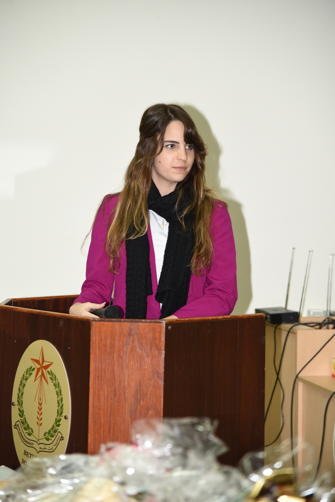 رئيس وأعضاء مجلس بلدية بيت لحم يكرمون رؤساء وأعضاء المجالس البلدية السابقة (1972-2017) والموظفين المتقاعدين وتوقيع اتفاقية توأمة بين بلديتي بيت لحم وكاستلنوفو دي بورتو الإيطالية