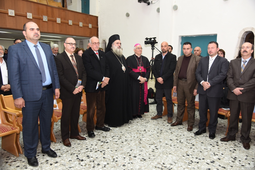 رئيس وأعضاء مجلس بلدية بيت لحم يكرمون رؤساء وأعضاء المجالس البلدية السابقة (1972-2017) والموظفين المتقاعدين وتوقيع اتفاقية توأمة بين بلديتي بيت لحم وكاستلنوفو دي بورتو الإيطالية