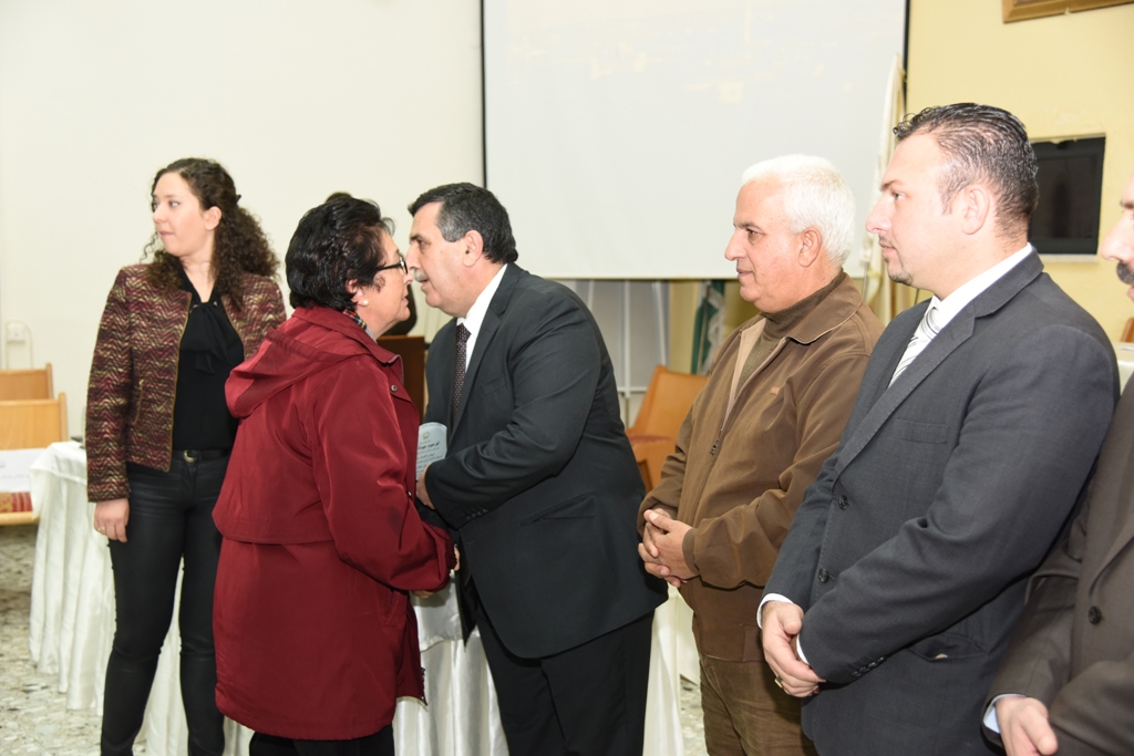 رئيس وأعضاء مجلس بلدية بيت لحم يكرمون رؤساء وأعضاء المجالس البلدية السابقة (1972-2017) والموظفين المتقاعدين وتوقيع اتفاقية توأمة بين بلديتي بيت لحم وكاستلنوفو دي بورتو الإيطالية