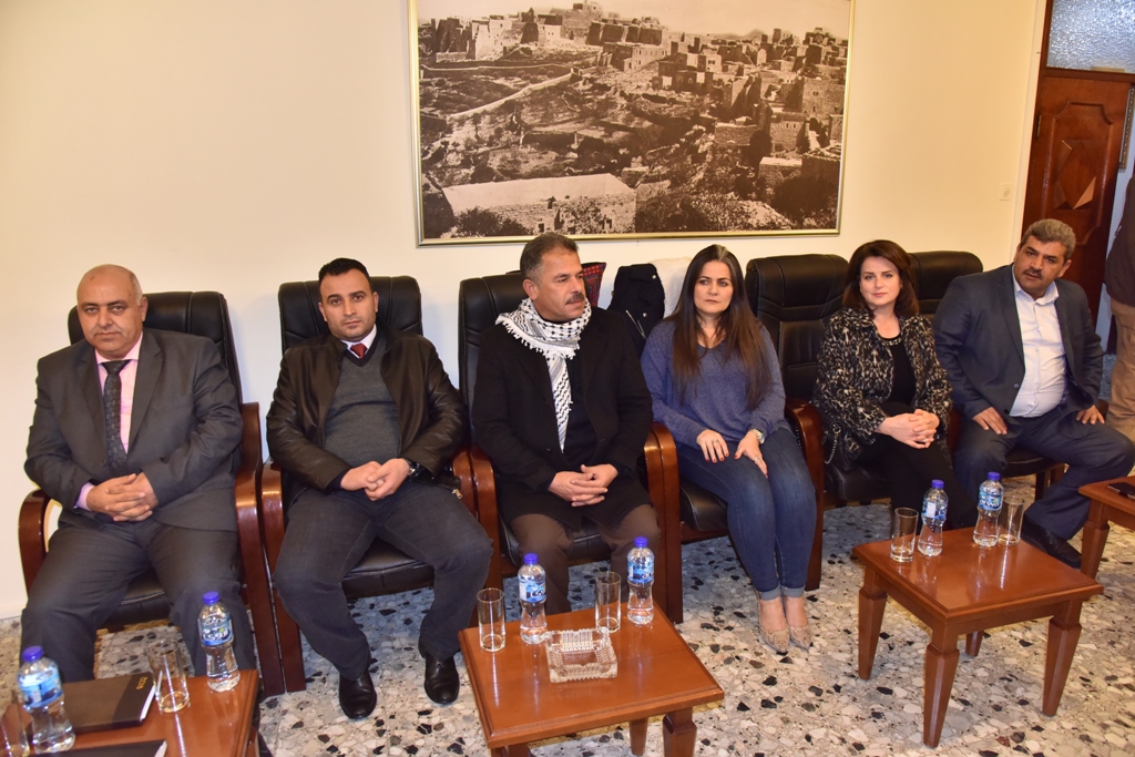 رئيس وأعضاء مجلس بلدية بيت لحم يستقبلون وفداً مالطياً رفيع المستوى يترأسه وزير العدل والثقافة والحكم المحلي المالطي