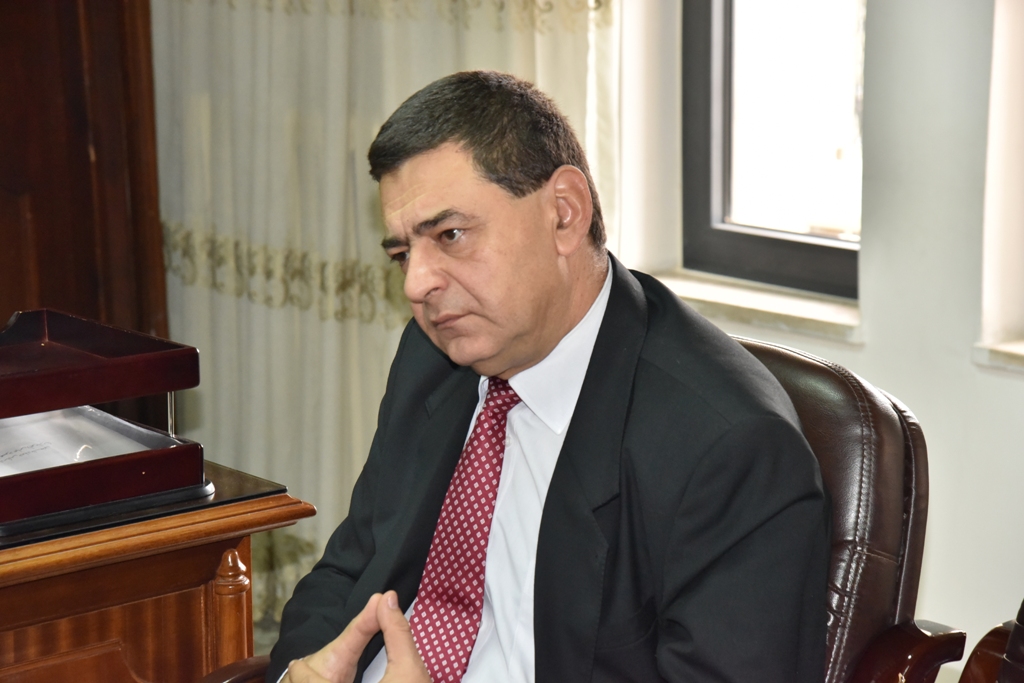 رئيس بلدية بيت لحم يستقبل ممثل رومانيا لدى دولة فلسطين