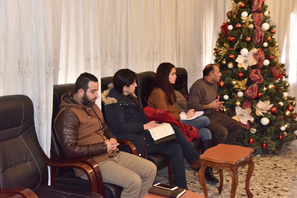 لقاء بين بلدية بيت لحم وجمعية التنمية المجتمعية والتعليم المستمر من أجل التحضير لتنفيذ حزمة من الأنشطة والبرامج ضمن مشروع مجتمعات مزدهرة 