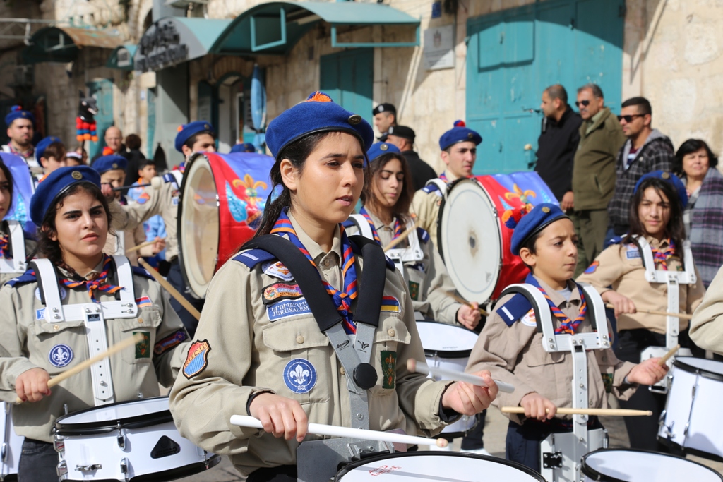 رئيس وأعضاء مجلس بلدية بيت لحم يشاركون في استقبال غبطة بطريرك الأرمن نورهان مانوجيان