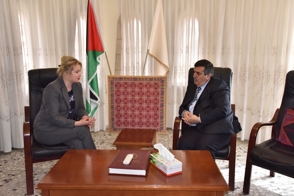 بهدف التعاون المشترك لقاء بين رئيس بلدية بيت لحم وممثلة جمهورية بولندا 