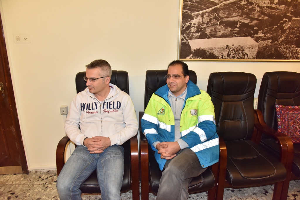 رئيس بلدية بيت لحم يستقبل وفد أخوية الرحمة 