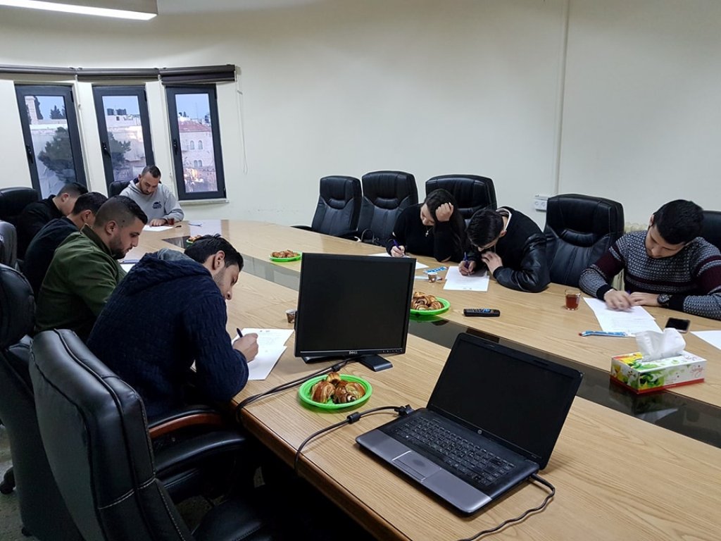 مجلس شبابي بيت لحم يشارك في ورشة عمل حول صياغة الخبر الصحفي نظمتها بلدية بيت لحم