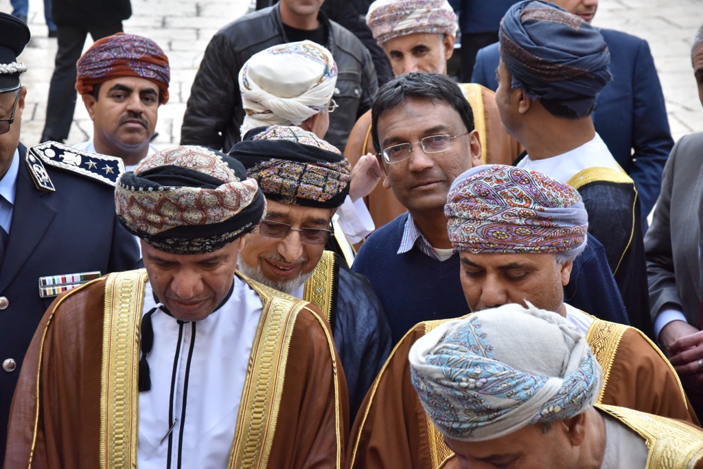 رئيس بلدية بيت لحم يشارك في إستقبال وزير الخارجية العُماني