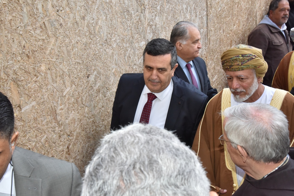 رئيس بلدية بيت لحم يشارك في إستقبال وزير الخارجية العُماني