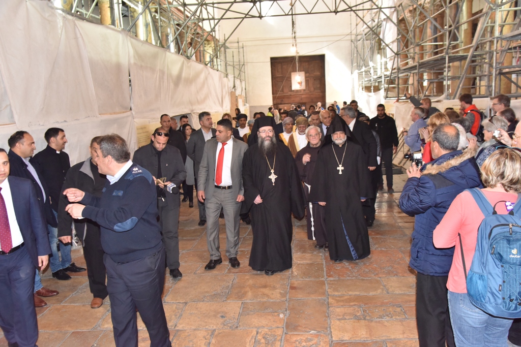 رئيس بلدية بيت لحم يشارك في إستقبال وزير الخارجية العُماني