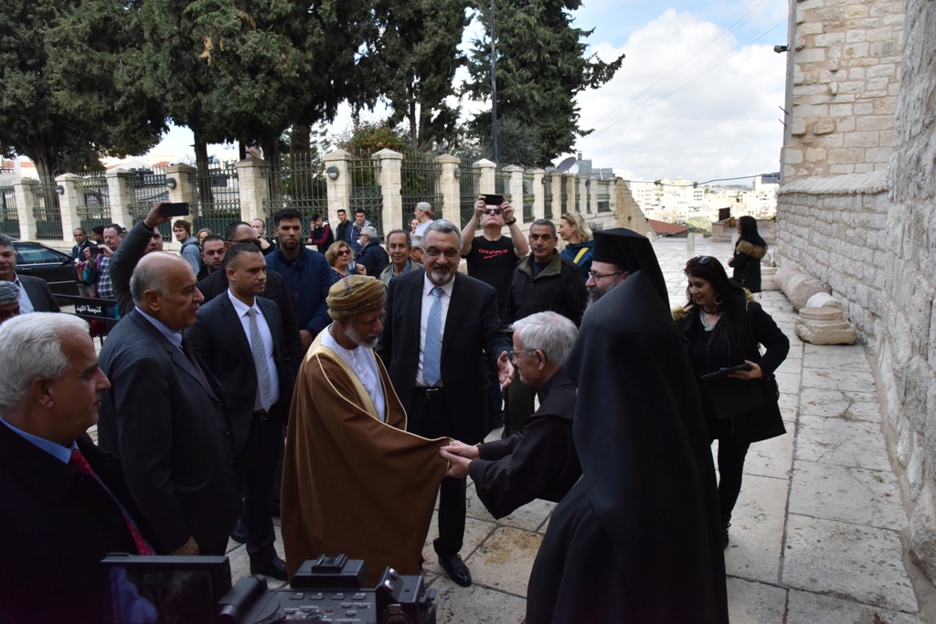رئيس بلدية بيت لحم يشارك في إستقبال وزير الخارجية العُماني