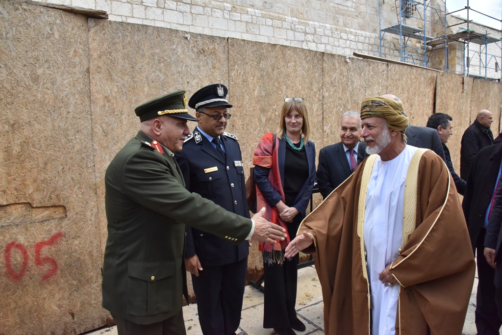 رئيس بلدية بيت لحم يشارك في إستقبال وزير الخارجية العُماني