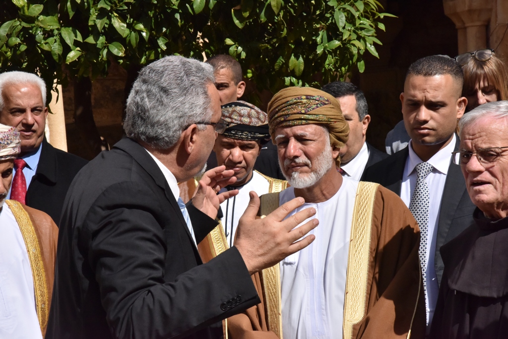 رئيس بلدية بيت لحم يشارك في إستقبال وزير الخارجية العُماني