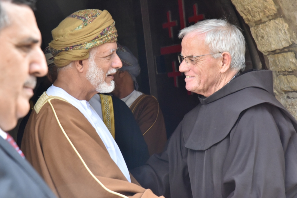 رئيس بلدية بيت لحم يشارك في إستقبال وزير الخارجية العُماني