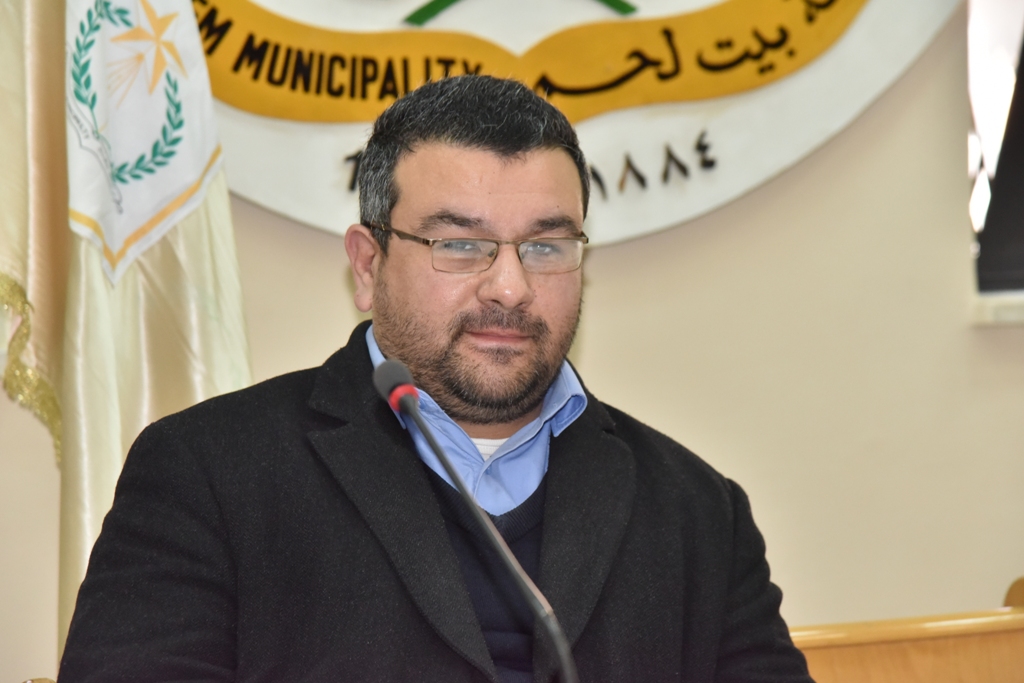 بلدية بيت لحم تعقد لقاءها الأول ضمن لقاءات لجنة التواصل مع المجتمع مع أهالي حي الفواغرة ( الفراحية )