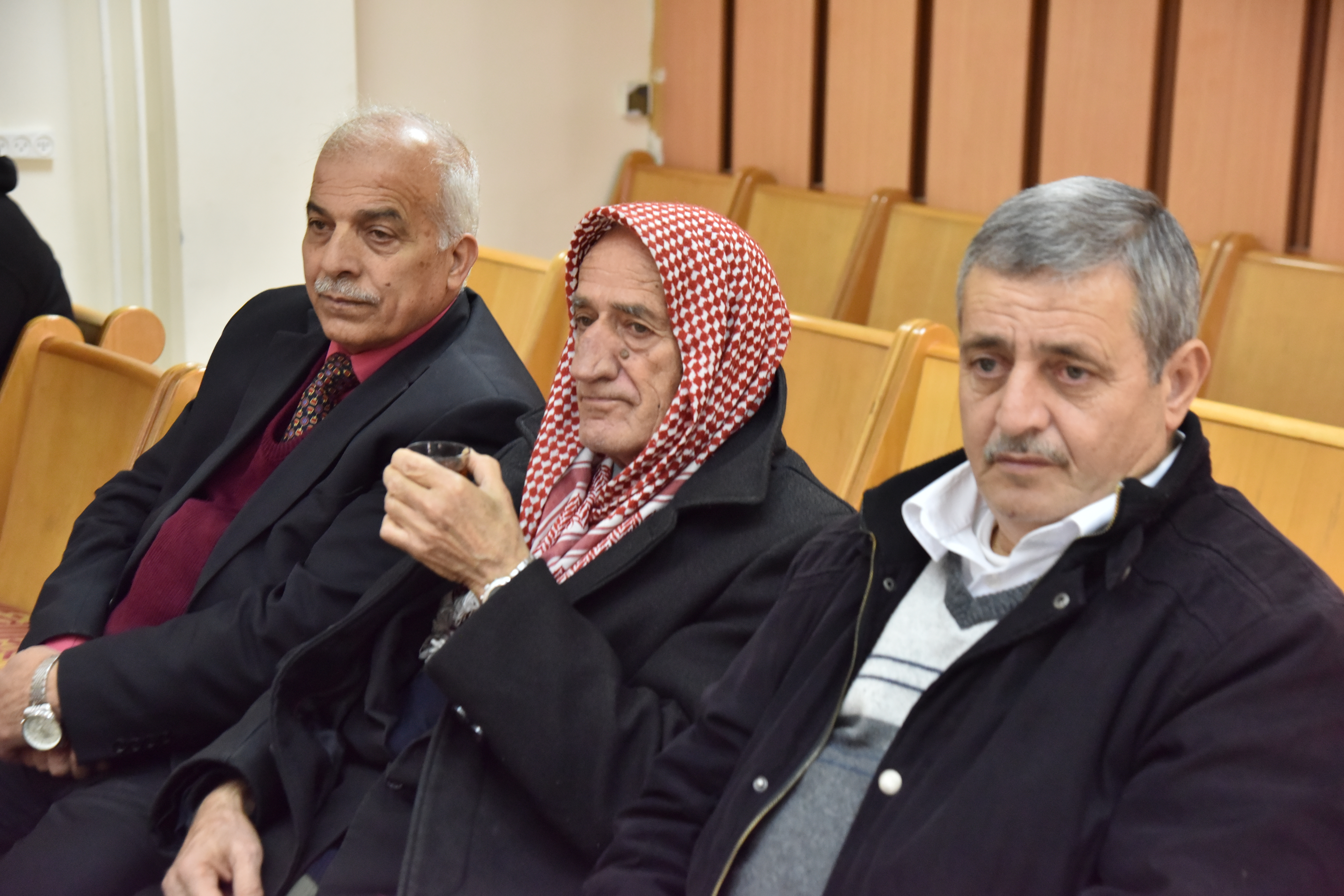 بلدية بيت لحم تعقد لقاءها الأول ضمن لقاءات لجنة التواصل مع المجتمع مع أهالي حي الفواغرة ( الفراحية )