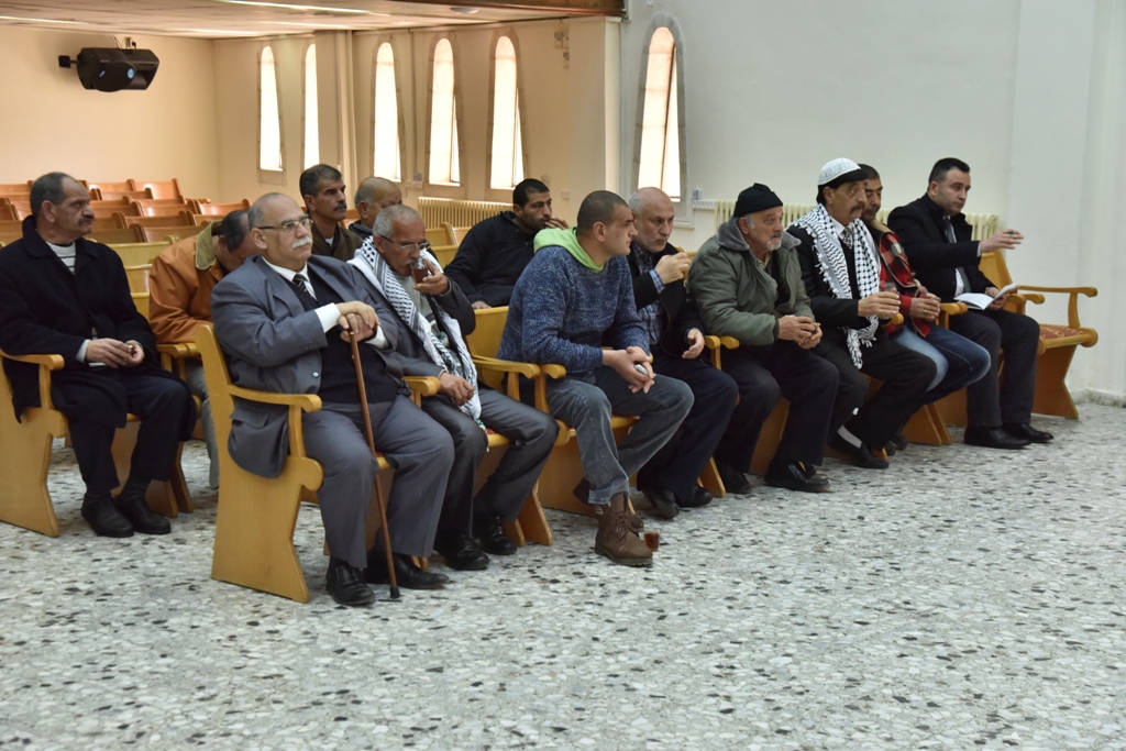 بلدية بيت لحم تعقد لقاءها الأول ضمن لقاءات لجنة التواصل مع المجتمع مع أهالي حي الفواغرة ( الفراحية )