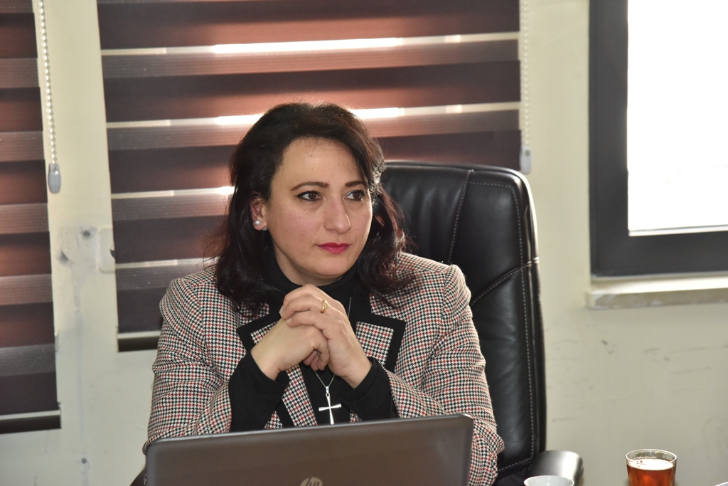 اجتماع مشترك بين لجنة التخطيط الإستراتيجي وفريق التخطيط الأساسي في دار البلدية لتقييم اللقاء المجتمعي الثاني 