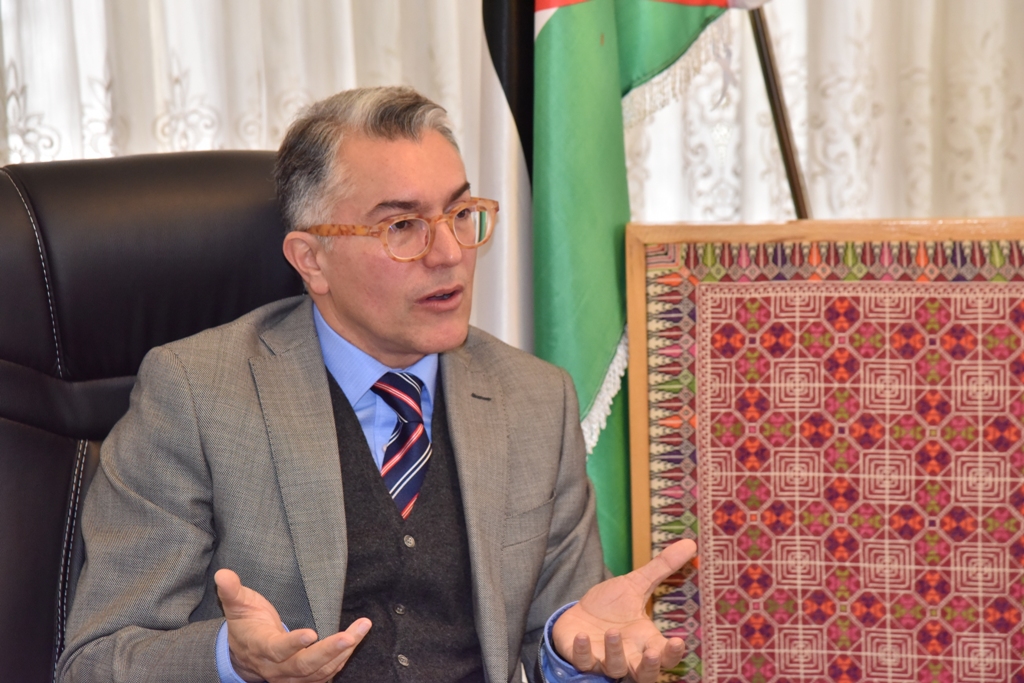 رئيس بلدية بيت لحم يستقبل ممثل البرتغال لدى دولة فلسطين ويبحثان سبل التعاون المشترك 