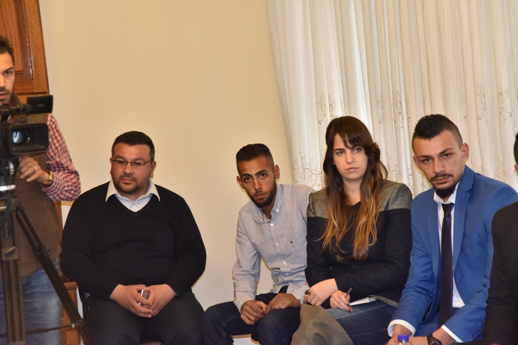 رئيس وأعضاء مجلس بلدية بيت لحم يستقبلون وفداً قضائياً أوروبياً ومديرة المعهد القضائي الفلسطيني في دار البلدية