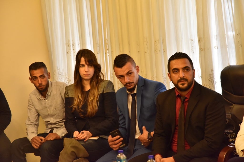 رئيس وأعضاء مجلس بلدية بيت لحم يستقبلون وفداً قضائياً أوروبياً ومديرة المعهد القضائي الفلسطيني في دار البلدية