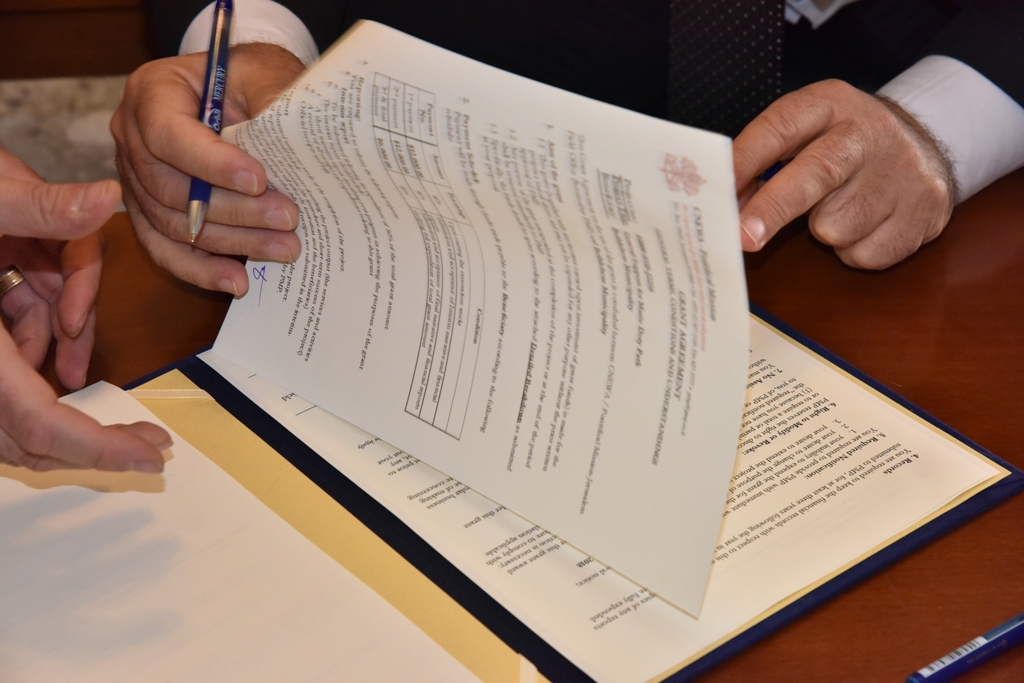 بلدية بيت لحم تجدد اتفاقية التعاون السنوية لدعم حديقة ماري دوتي