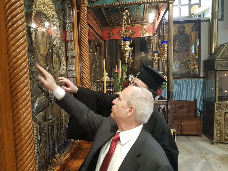 رئيس بلدية بيت لحم يلتقي مدير إدارة الشرق الأوسط وشمال أفريقيا في وزارة الخارجية اليونانية في دار البلدية 