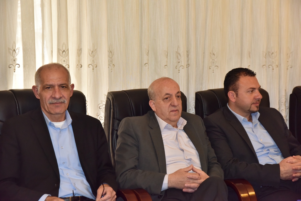 رئيس بلدية بيت لحم يلتقي مدير إدارة الشرق الأوسط وشمال أفريقيا في وزارة الخارجية اليونانية في دار البلدية 