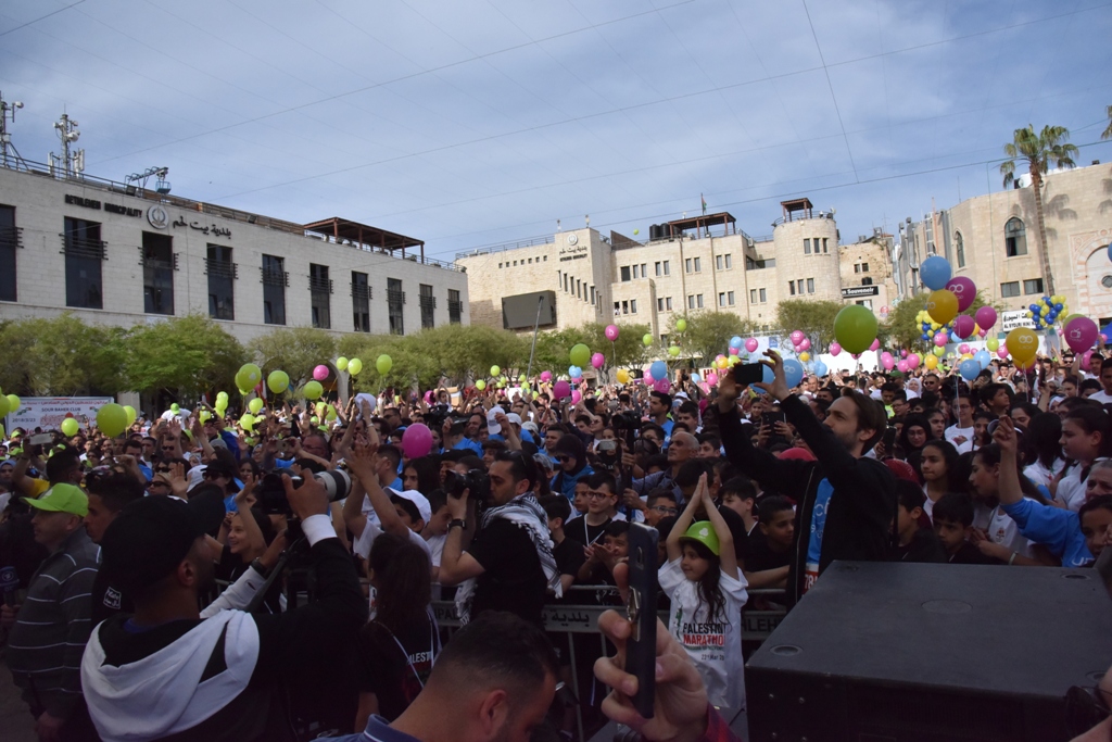 انطلاق ماراثون فلسطين الدولي السادس من ساحة المهد في  بيت لحم