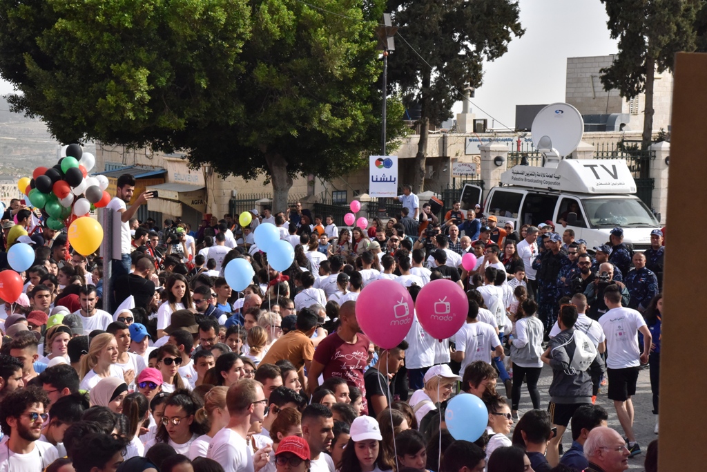 انطلاق ماراثون فلسطين الدولي السادس من ساحة المهد في  بيت لحم