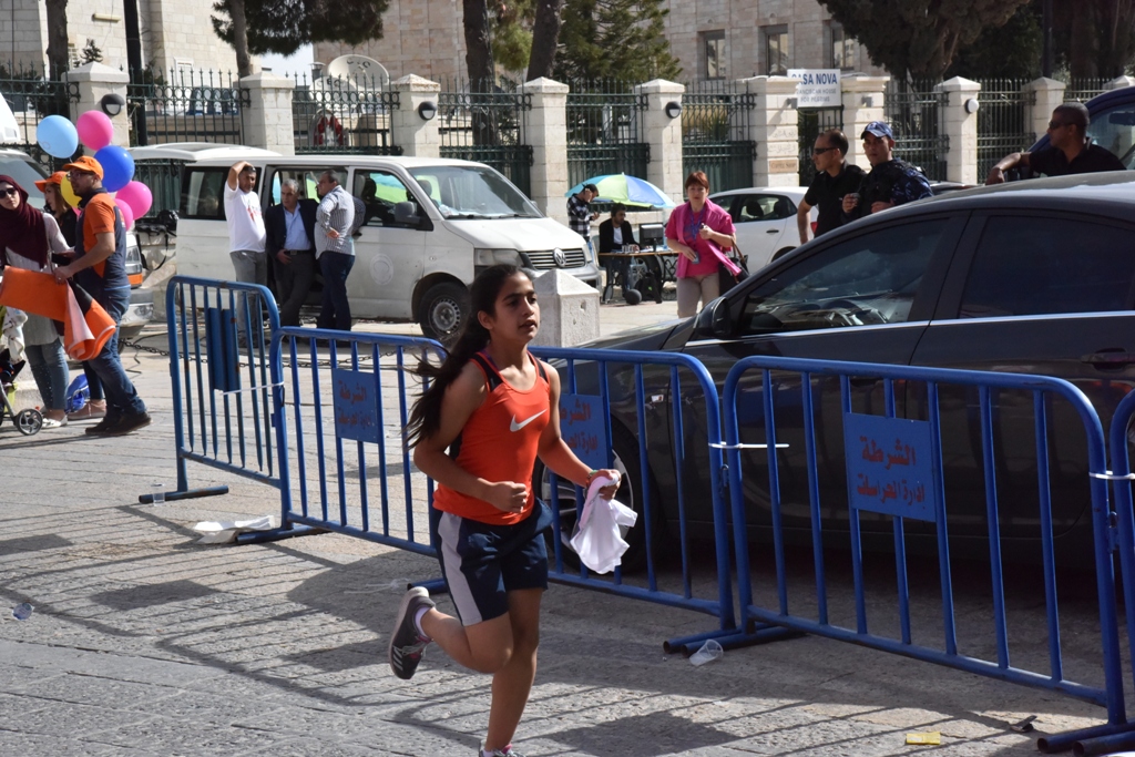 انطلاق ماراثون فلسطين الدولي السادس من ساحة المهد في  بيت لحم