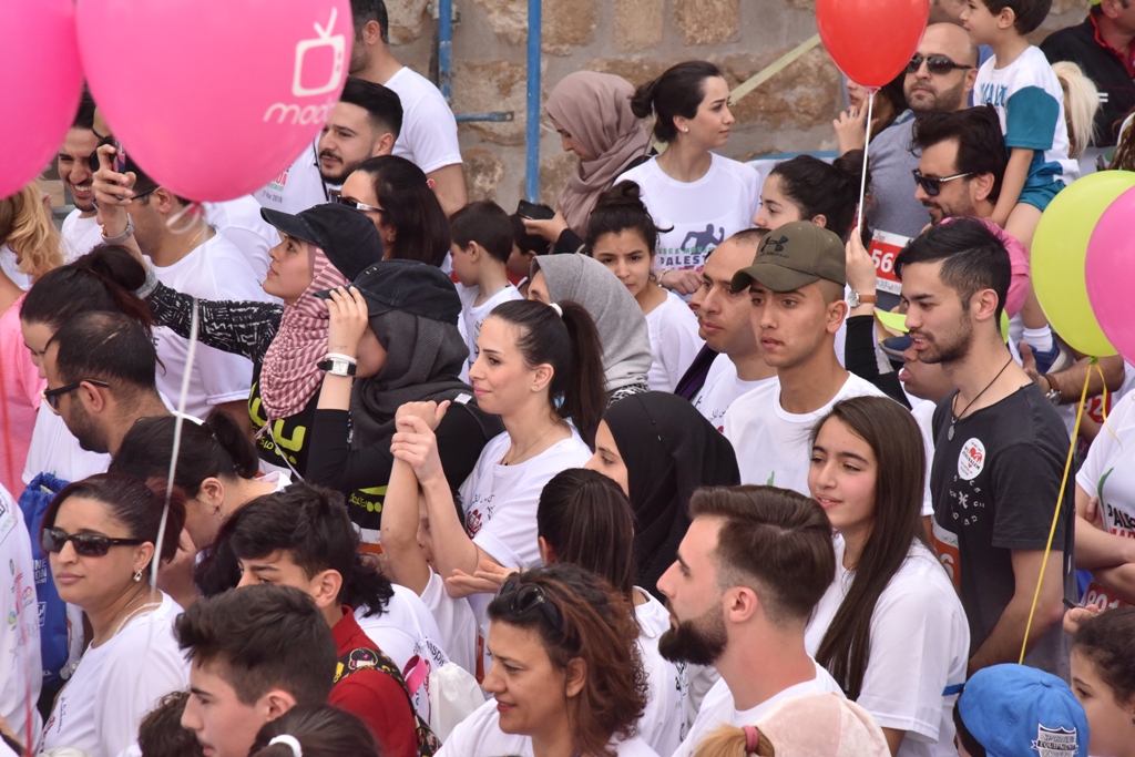 انطلاق ماراثون فلسطين الدولي السادس من ساحة المهد في  بيت لحم