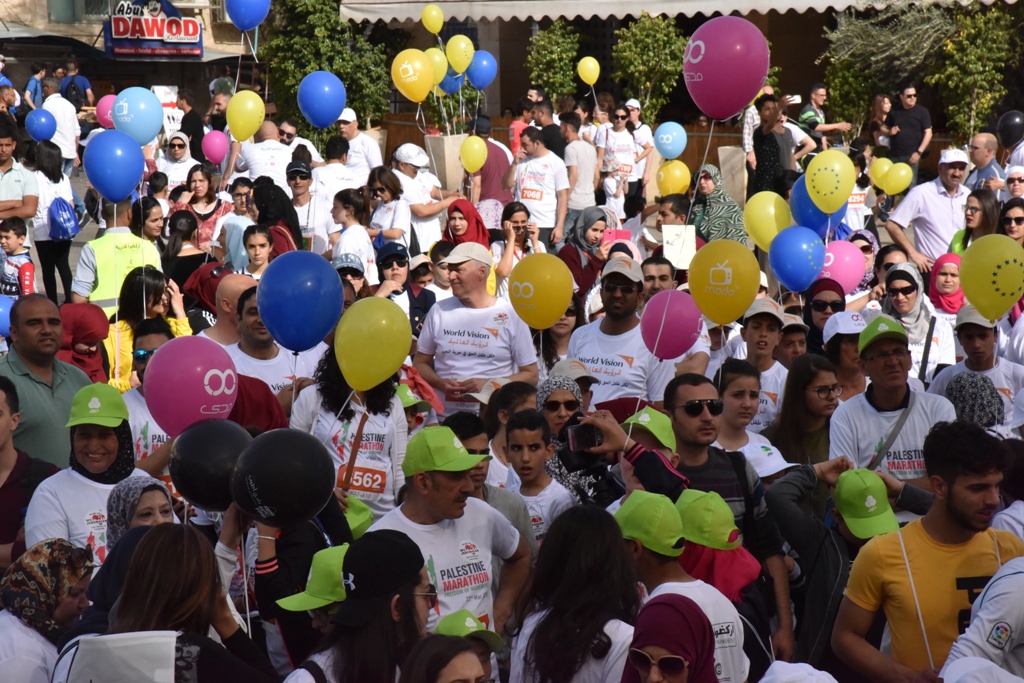 انطلاق ماراثون فلسطين الدولي السادس من ساحة المهد في  بيت لحم