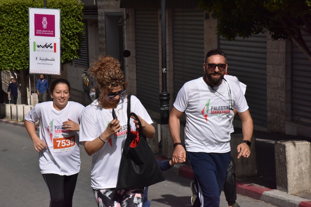 انطلاق ماراثون فلسطين الدولي السادس من ساحة المهد في  بيت لحم
