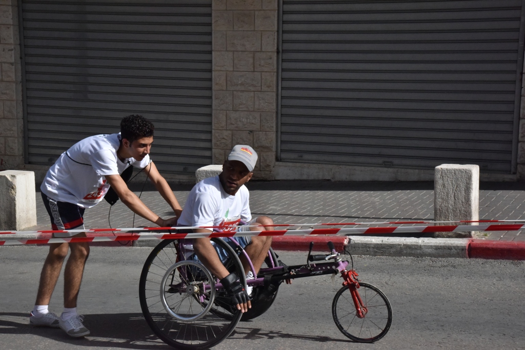 انطلاق ماراثون فلسطين الدولي السادس من ساحة المهد في  بيت لحم