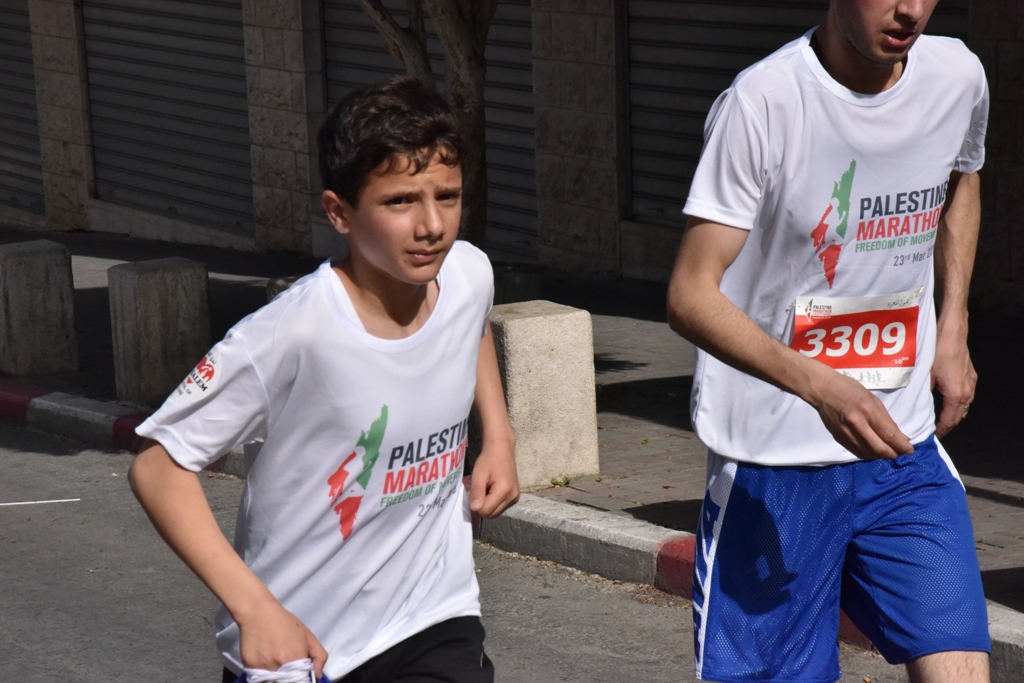 انطلاق ماراثون فلسطين الدولي السادس من ساحة المهد في  بيت لحم