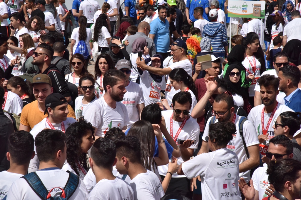انطلاق ماراثون فلسطين الدولي السادس من ساحة المهد في  بيت لحم