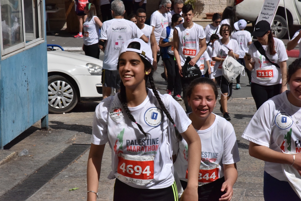 انطلاق ماراثون فلسطين الدولي السادس من ساحة المهد في  بيت لحم