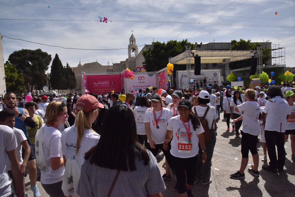 انطلاق ماراثون فلسطين الدولي السادس من ساحة المهد في  بيت لحم