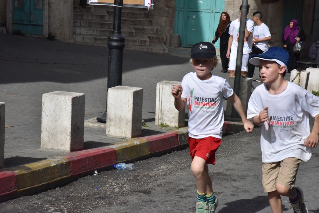 انطلاق ماراثون فلسطين الدولي السادس من ساحة المهد في  بيت لحم
