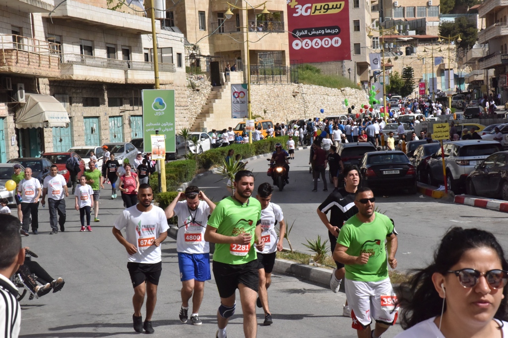 انطلاق ماراثون فلسطين الدولي السادس من ساحة المهد في  بيت لحم
