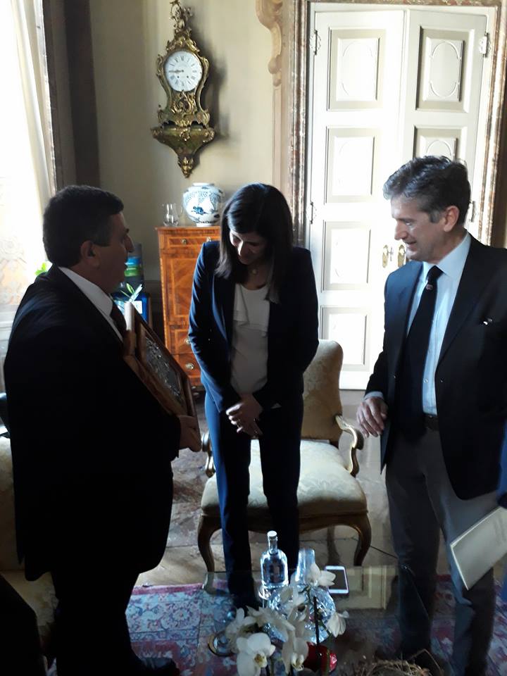 سلمان يوقع على عدة إتفاقيات لدعم مجالات مختلفة في مدينة بيت لحم أثناء جولته في إيطاليا