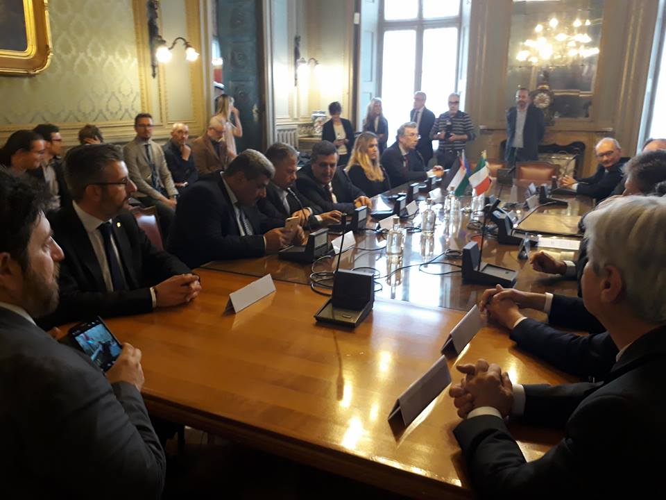 سلمان يوقع على عدة إتفاقيات لدعم مجالات مختلفة في مدينة بيت لحم أثناء جولته في إيطاليا